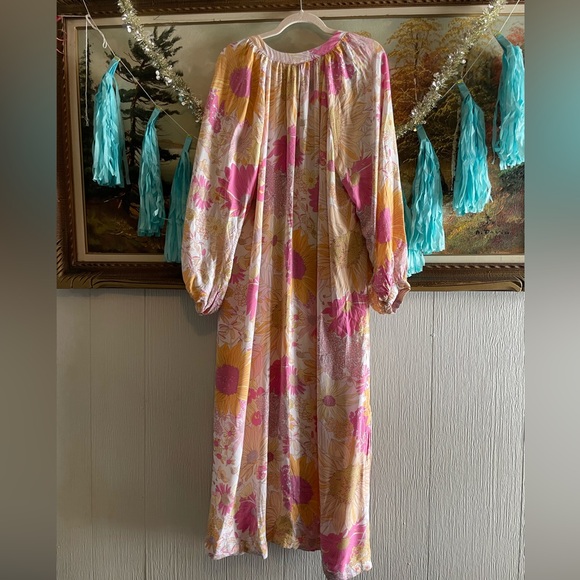 H&M Floral Print Maxi Dress. Size XXL. - Picture 2 of 6